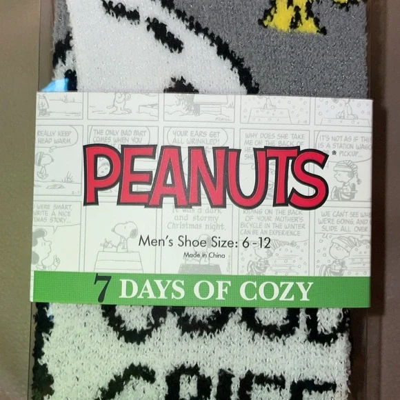 NIB Peanuts Snoopy & Woodstock Cozy Socks Set - Picture 2 of 3